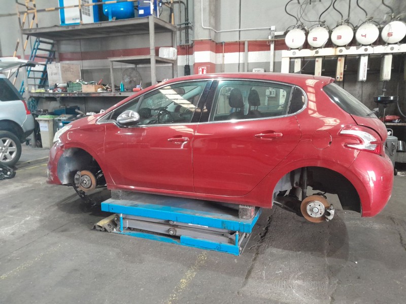 peugeot 208 i (ca_, cc_) del año 2016