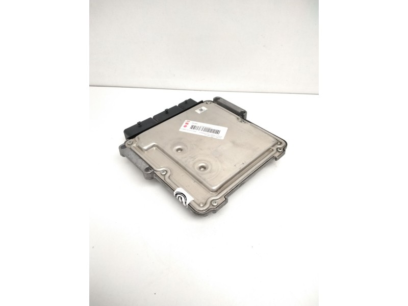 Recambio de centralita motor uce para renault trafic caja cerrada (ab 4.01) 2.0 dci diesel cat referencia OEM IAM 0281018497 237