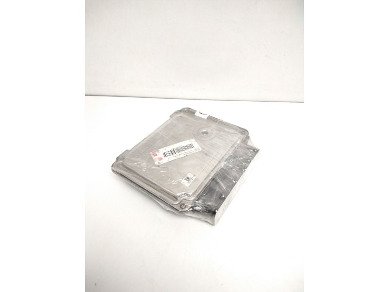 Recambio de centralita motor uce para seat ibiza (6j5) stylance / style referencia OEM IAM 03G906013K 0281014883 1039S27724