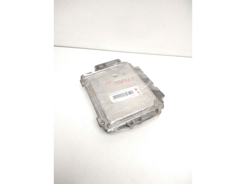 Recambio de centralita motor uce para renault scenic ii grand luxe privilege referencia OEM IAM 0281011549 8200310863 8200370779