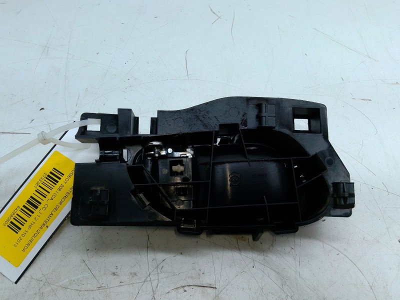 Recambio de maneta interior delantera izquierda para peugeot 208 i (ca_, cc_) 1.2 thp 110 referencia OEM IAM 96555518VV  
