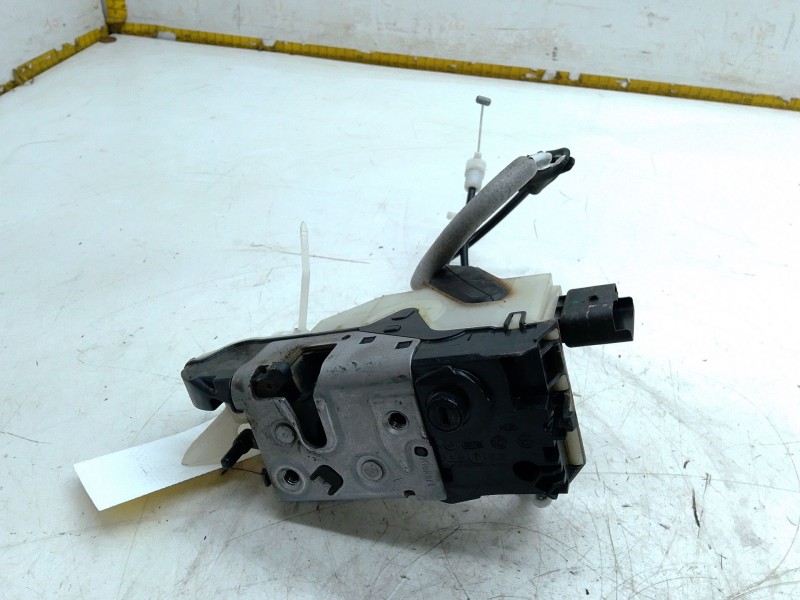 Recambio de cerradura puerta delantera izquierda para peugeot 208 i (ca_, cc_) 1.2 thp 110 referencia OEM IAM 9812500880  