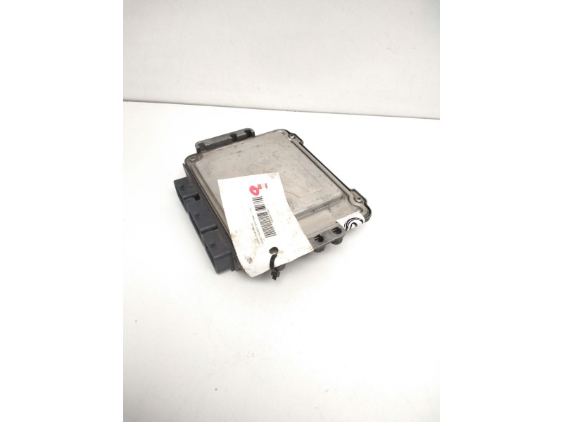 Recambio de centralita motor uce para renault scenic ii 1.9 dci diesel referencia OEM IAM 8200391966 8200391966 8200386508