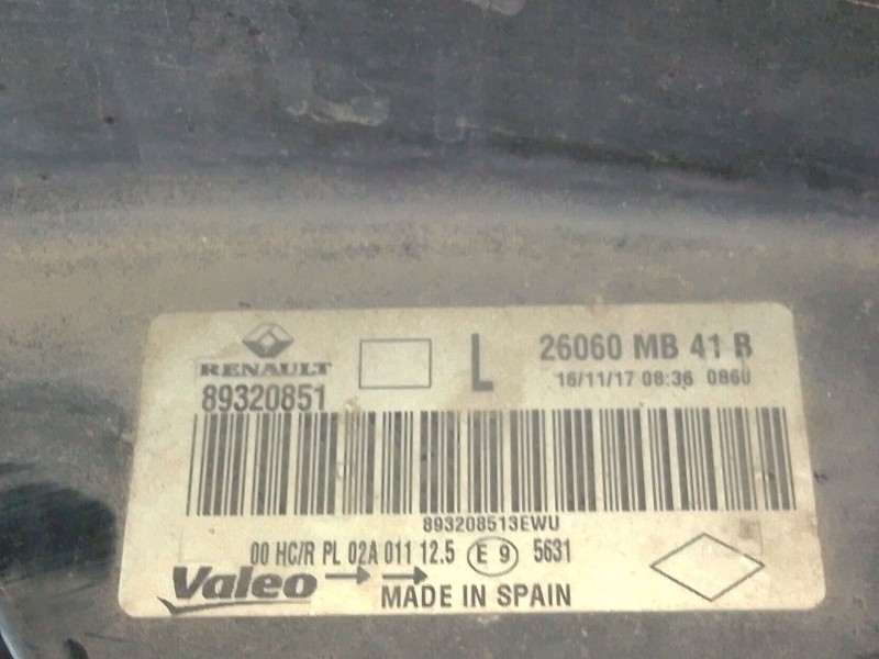 Recambio de faro izquierdo para renault maxity referencia OEM IAM 26060MB41B  