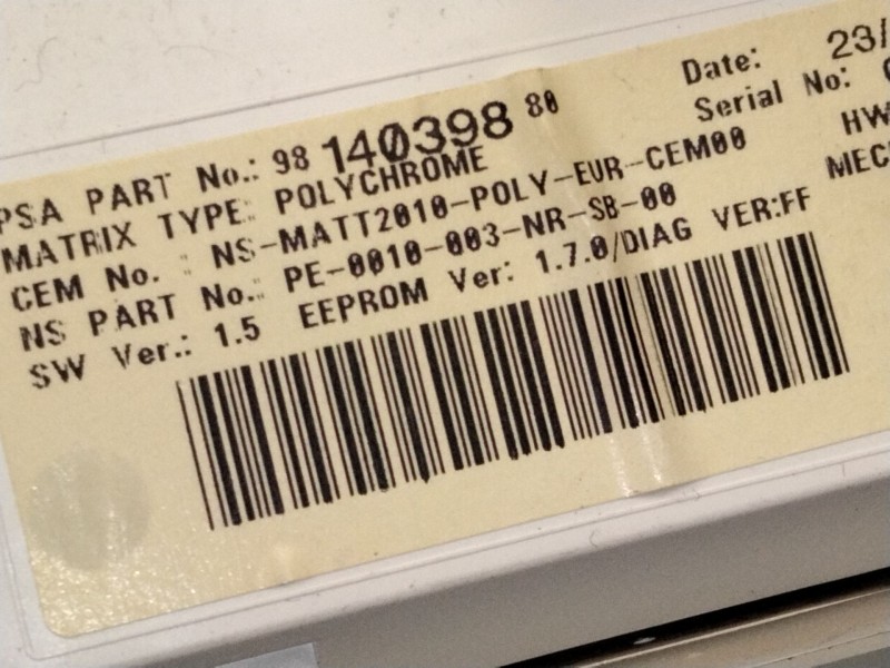 Recambio de cuadro instrumentos para peugeot 208 i (ca_, cc_) 1.2 thp 110 referencia OEM IAM 9814039880  