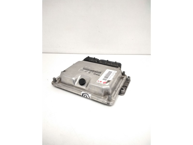 Recambio de centralita motor uce para renault megane i fase 2 berlina (ba0) 1.9 dti century referencia OEM IAM 0281010442 820014