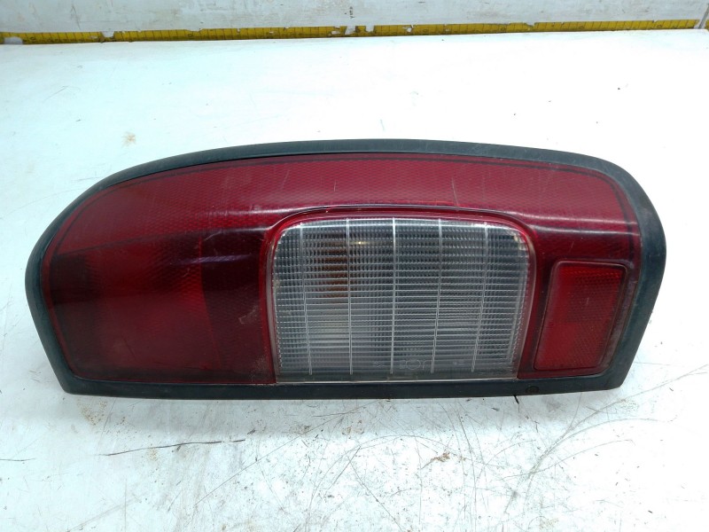 Recambio de piloto trasero derecho para nissan pick up (d22) 2.5 di referencia OEM IAM   