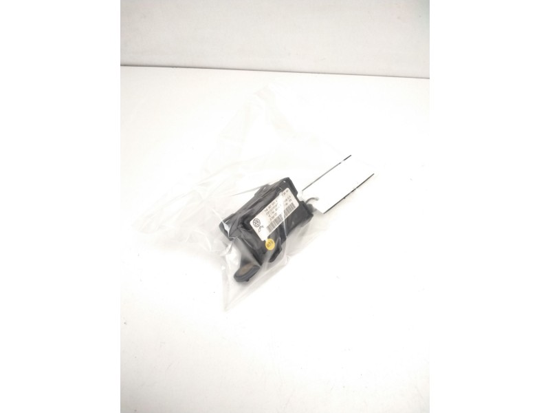 Recambio de sensor para volkswagen golf v variant (1k5) referencia OEM IAM 7H0907655A DC76H17251 