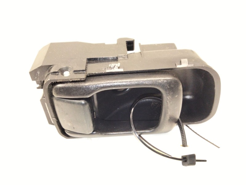 Recambio de maneta interior delantera derecha para renault maxity referencia OEM IAM 5001875024  