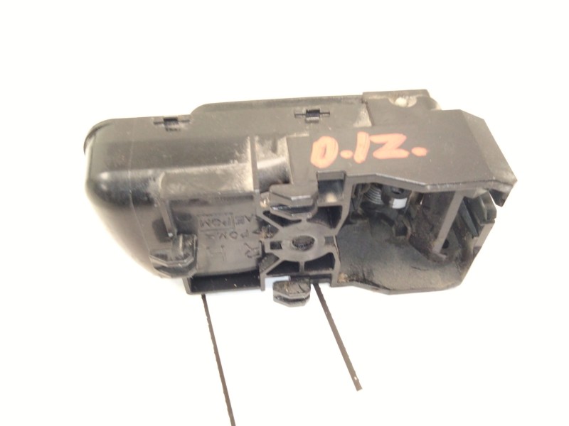 Recambio de maneta interior delantera izquierda para renault maxity referencia OEM IAM 5001875025  