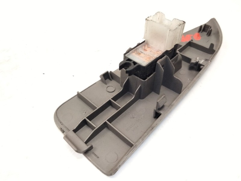 Recambio de mando elevalunas delantero derecho para renault maxity referencia OEM IAM   