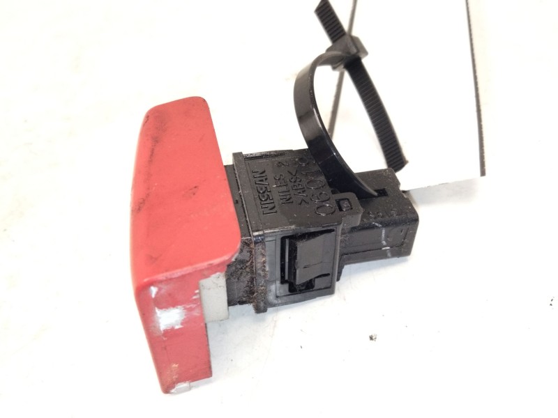 Recambio de warning para renault maxity referencia OEM IAM 5001870495  