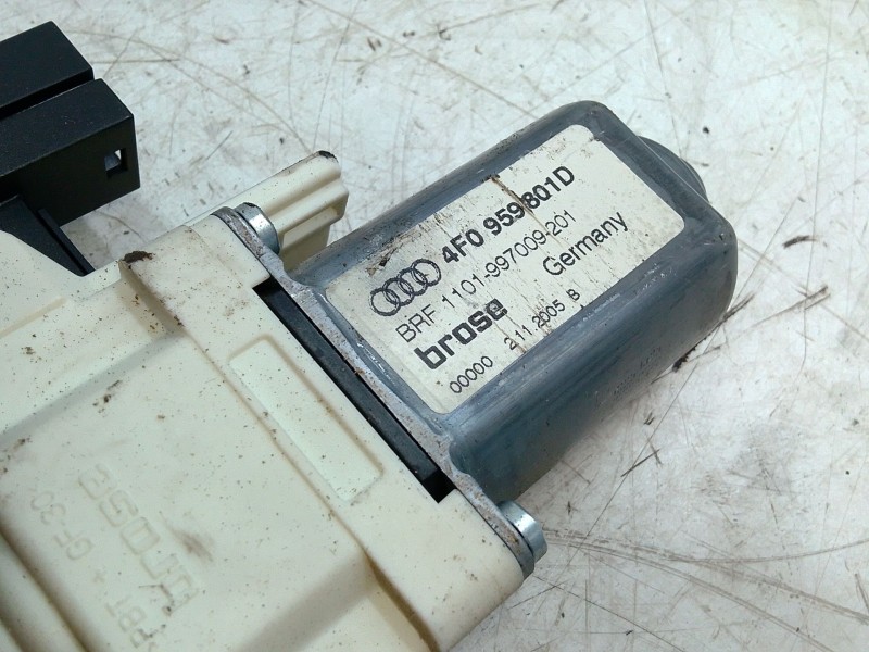 Recambio de elevalunas delantero izquierdo para audi a6 c6 (4f2) 2.0 tdi referencia OEM IAM 4F0837462C  