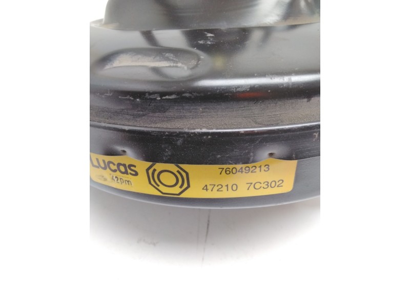 Recambio de servofreno para nissan vanette cargo furgoneta (hc 23) 2.3 d referencia OEM IAM 472107C302 76049213 LUCAS