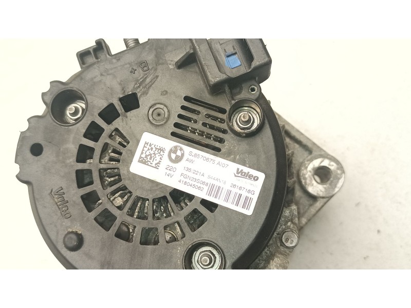 Recambio de alternador para bmw 3 touring (f31) 330 d referencia OEM IAM 8570675AI07  