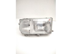 Recambio de faro izquierdo para » otros... premium 370 26 g 6x2 referencia OEM IAM 260607C011 67736070 