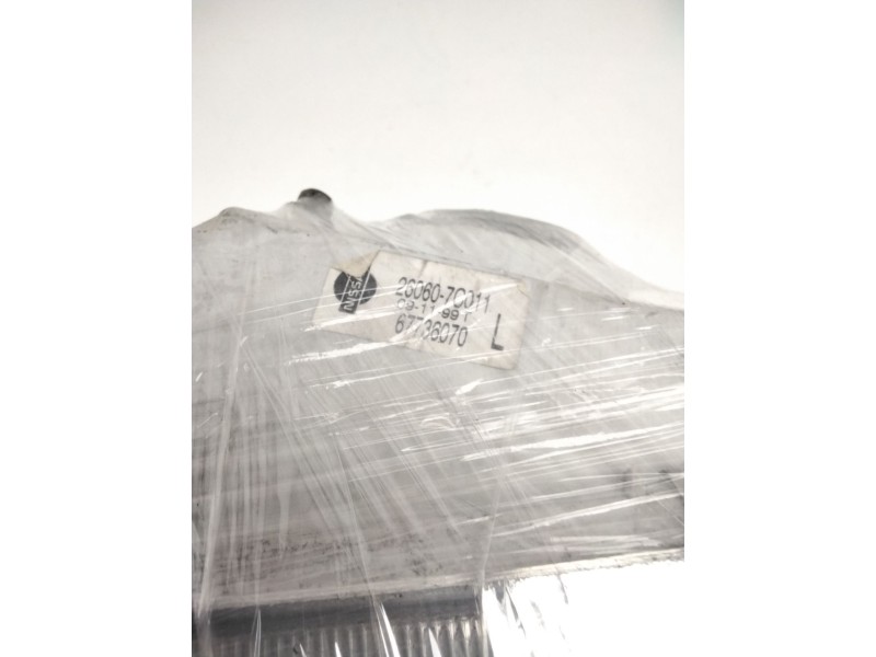 Recambio de faro izquierdo para nissan micra ii (k11) 1.3 i 16v referencia OEM IAM 260607C011 NISSAN 67736070