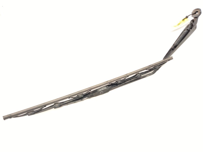 Recambio de brazo limpia delantero izquierdo para renault maxity referencia OEM IAM   