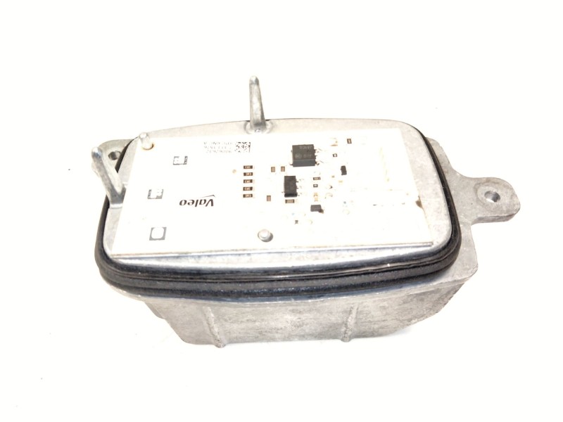 Recambio de centralita faros xenon para renault megane iv sport tourer (k9a/m/n_) 1.2 tce 130 (k9mr) referencia OEM IAM 90072333