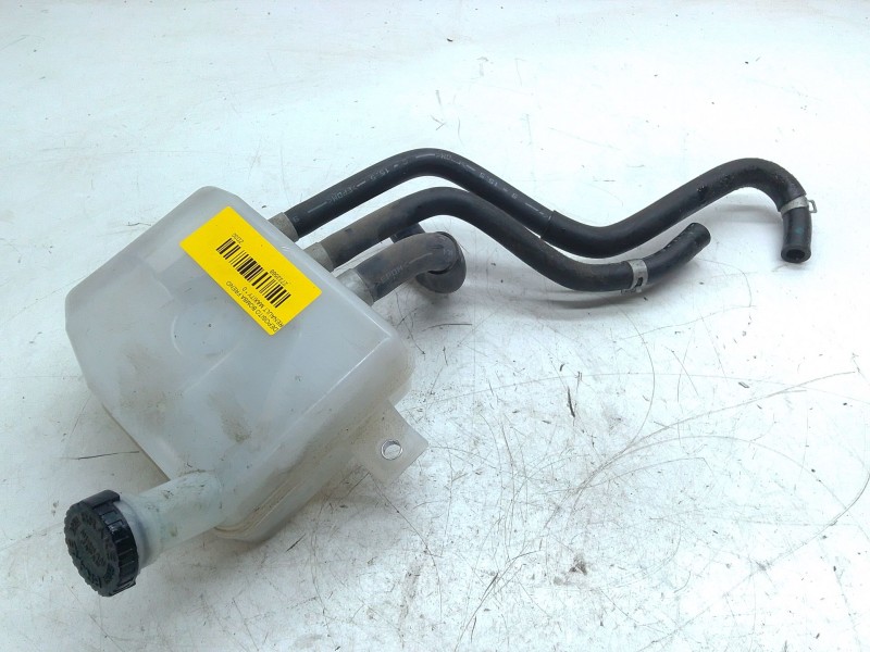 Recambio de deposito bomba freno para renault maxity referencia OEM IAM   