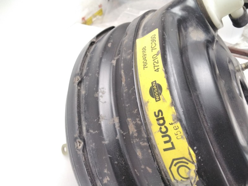 Recambio de servofreno para nissan vanette furgoneta (_c22) 2.0 d (c22, gc22) referencia OEM IAM 472107C361 76049170 LUCAS