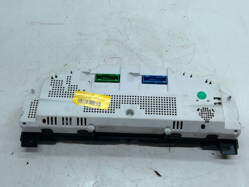 Recambio de cuadro instrumentos para volkswagen phaeton (3d2/3d8) tdi v6 4motion (4 asientos) referencia OEM IAM 3D0920882N  