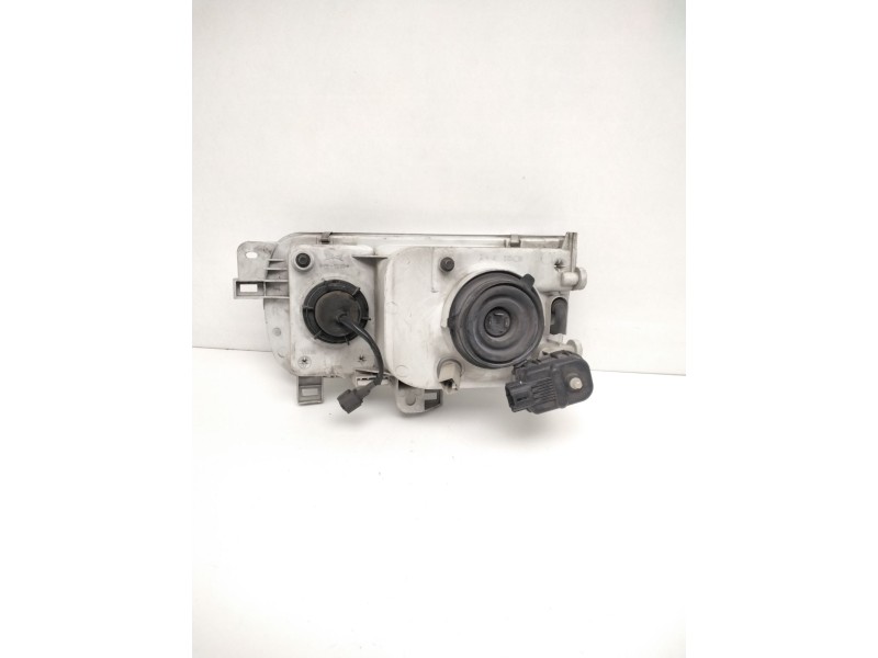 Recambio de faro derecho para » otros... premium 370 26 g 6x2 referencia OEM IAM 260107C008 NISSAN 67735060