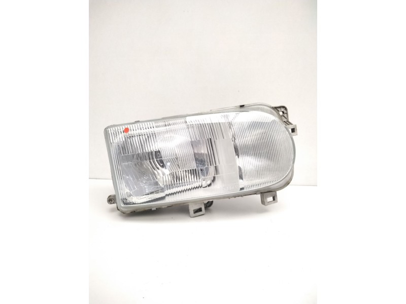 Recambio de faro derecho para » otros... premium 370 26 g 6x2 referencia OEM IAM 260107C011 NISSAN 67736080