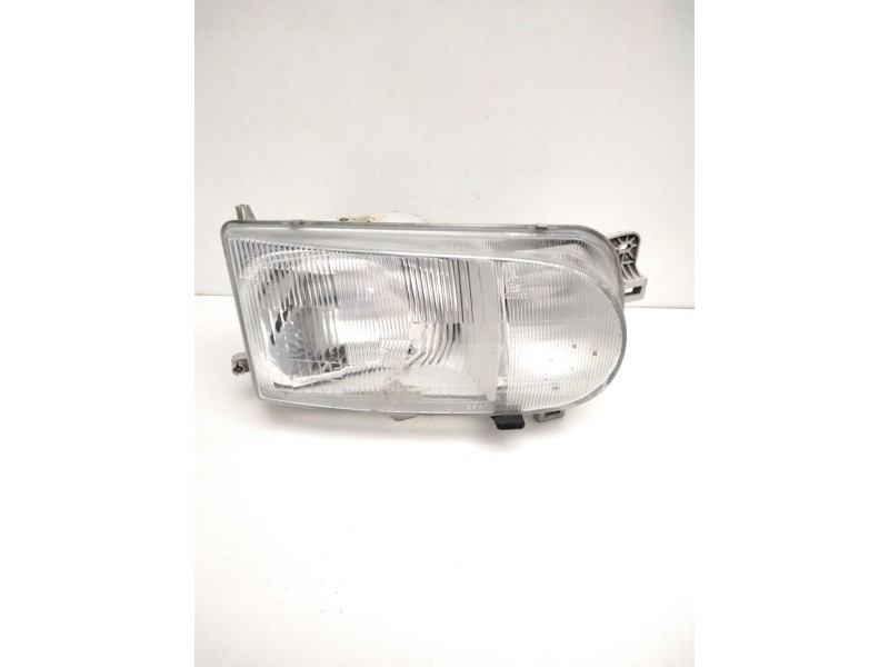 Recambio de faro derecho para » otros... premium 370 26 g 6x2 referencia OEM IAM 260107C008 NISSAN 67735060