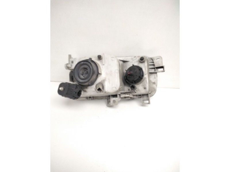 Recambio de faro izquierdo para » otros... premium 370 26 g 6x2 referencia OEM IAM 260607C008 NISSAN 67735050