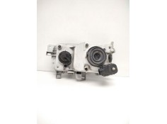 Recambio de faro derecho para » otros... premium 370 26 g 6x2 referencia OEM IAM 260107C008 NISSAN 67735060 2