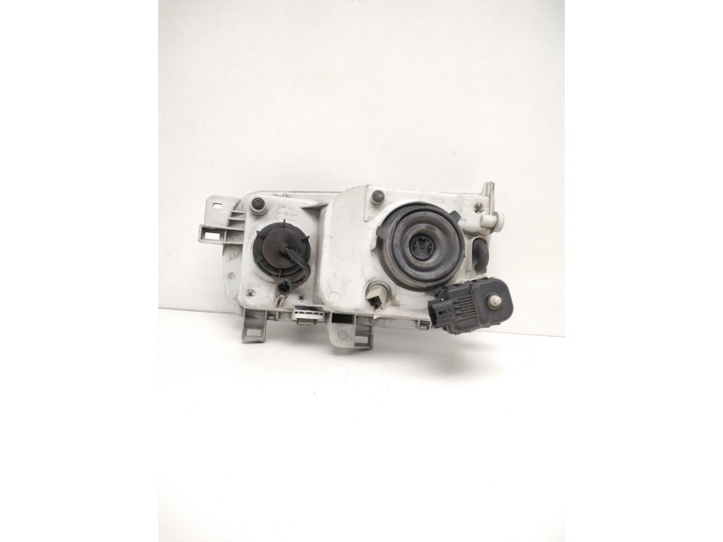 Recambio de faro derecho para » otros... premium 370 26 g 6x2 referencia OEM IAM 260107C008 NISSAN 67735060