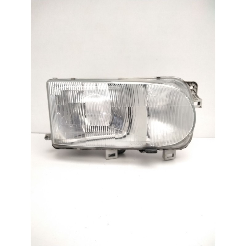 Recambio de faro derecho para » otros... premium 370 26 g 6x2 referencia OEM IAM 260107C008 NISSAN 67735060
