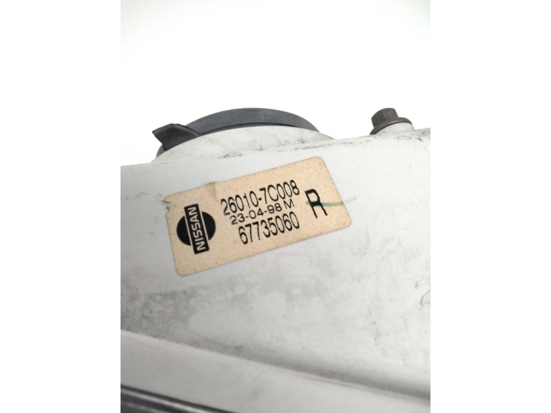 Recambio de faro derecho para » otros... premium 370 26 g 6x2 referencia OEM IAM 260107C008 NISSAN 67735060