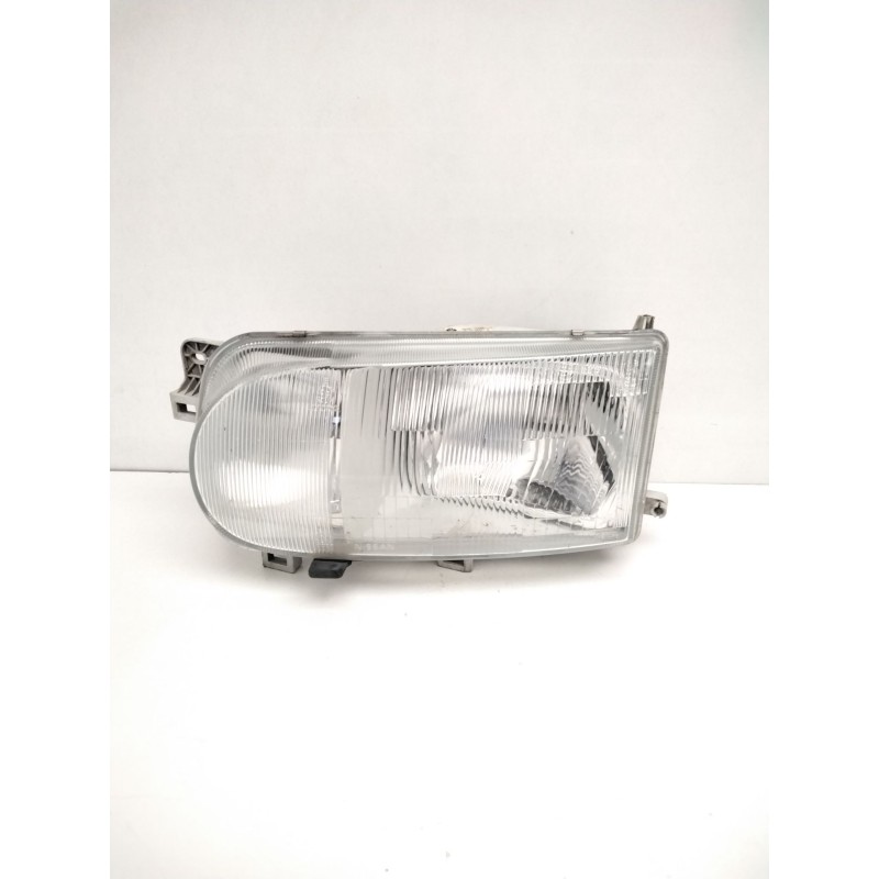 Recambio de faro izquierdo para » otros... premium 370 26 g 6x2 referencia OEM IAM 260607C008 NISSAN 67735050