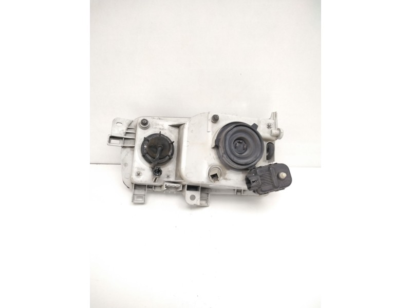 Recambio de faro derecho para » otros... premium 370 26 g 6x2 referencia OEM IAM 260107C008 NISSAN 67735060