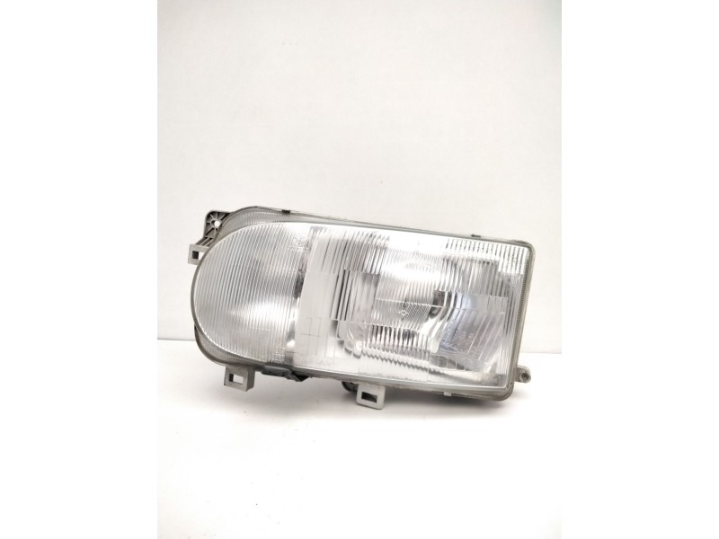 Recambio de faro izquierdo para » otros... premium 370 26 g 6x2 referencia OEM IAM 260607C008 NISSAN 67735050