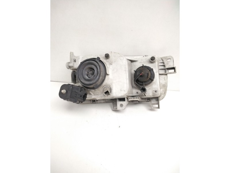 Recambio de faro izquierdo para » otros... premium 370 26 g 6x2 referencia OEM IAM 260607C008 NISSAN 67735050