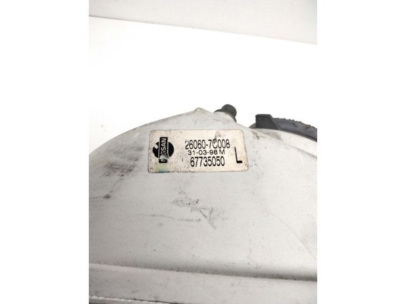 Recambio de faro izquierdo para » otros... premium 370 26 g 6x2 referencia OEM IAM 260607C008 NISSAN 67735050
