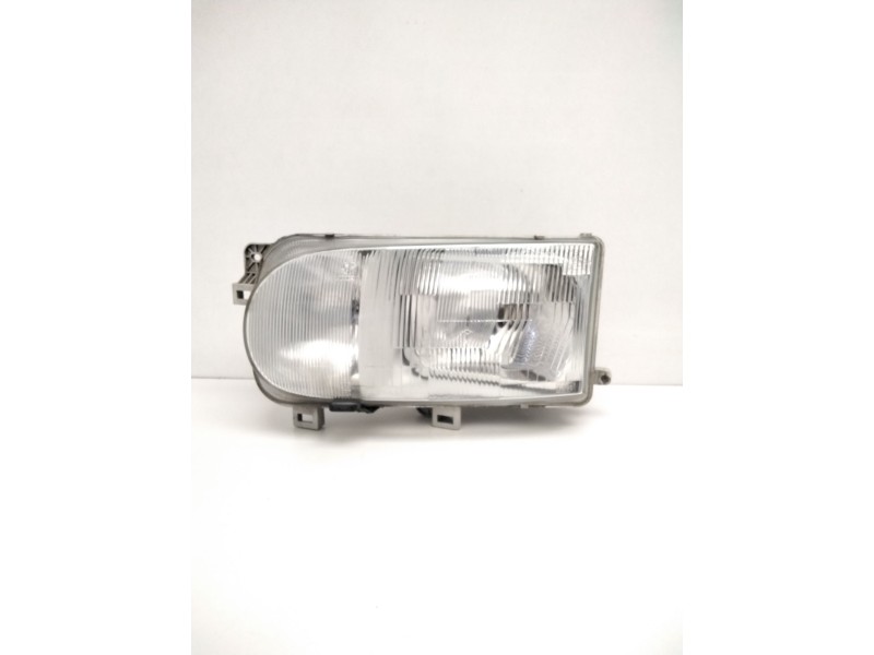 Recambio de faro izquierdo para » otros... premium 370 26 g 6x2 referencia OEM IAM 260607C008 NISSAN 67735050