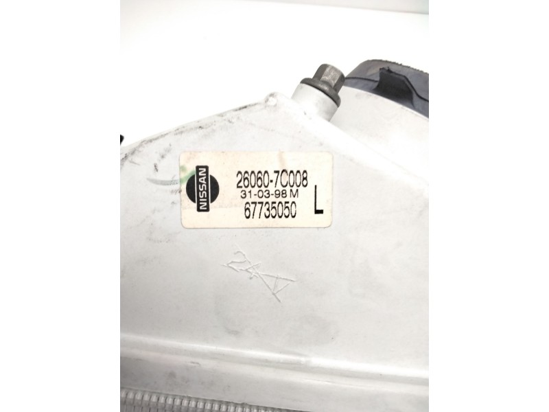 Recambio de faro izquierdo para » otros... premium 370 26 g 6x2 referencia OEM IAM 260607C008 NISSAN 67735050