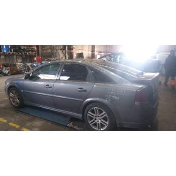 opel vectra c berlina del año 2005