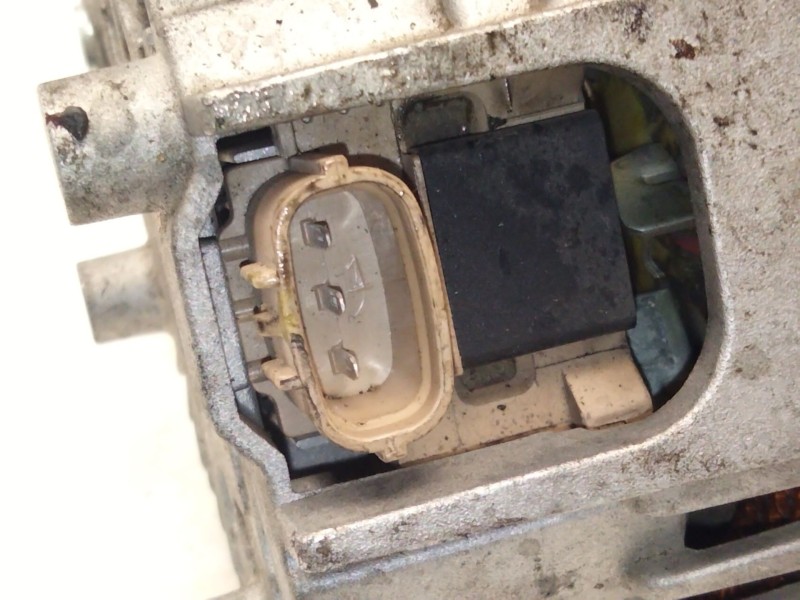 Recambio de alternador para renault maxity referencia OEM IAM   