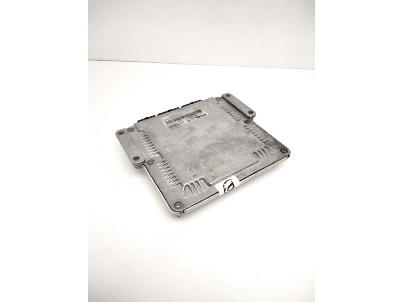 Recambio de centralita motor uce para renault megane i fase 2 classic (la..) 1.9 dci diesel cat referencia OEM IAM 0281001934 82