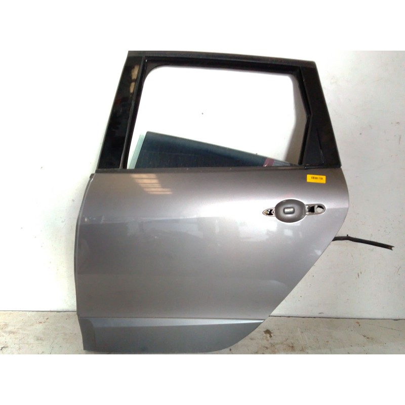 Recambio de puerta trasera izquierda para renault grand scénic iii (jz0/1_) 1.5 dci referencia OEM IAM   