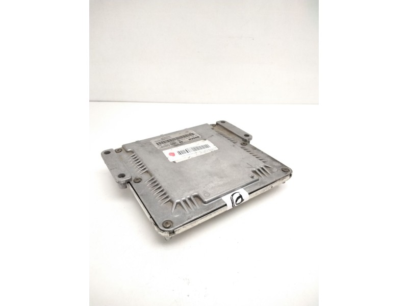 Recambio de centralita motor uce para renault megane i fase 2 berlina (ba0) 1.9 dci diesel cat referencia OEM IAM 0281010819 820