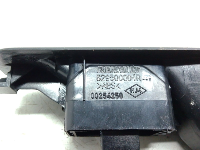 Recambio de mando elevalunas trasero derecho para renault grand scénic iii (jz0/1_) 1.5 dci referencia OEM IAM 82950000R  