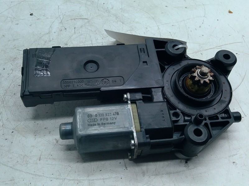 Recambio de motor elevalunas delantero izquierdo para renault grand scénic iii (jz0/1_) 1.5 dci referencia OEM IAM 0130822479  