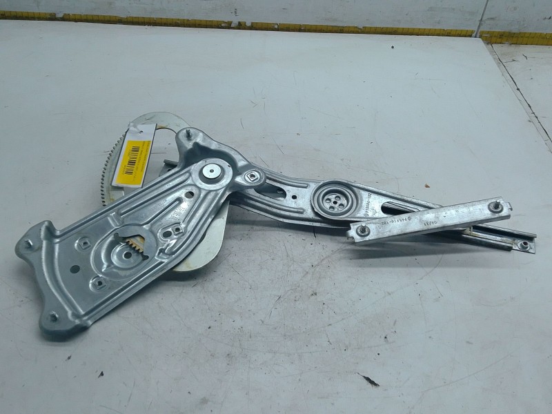 Recambio de elevalunas trasero izquierdo para renault grand scénic iii (jz0/1_) 1.5 dci referencia OEM IAM 966416102  