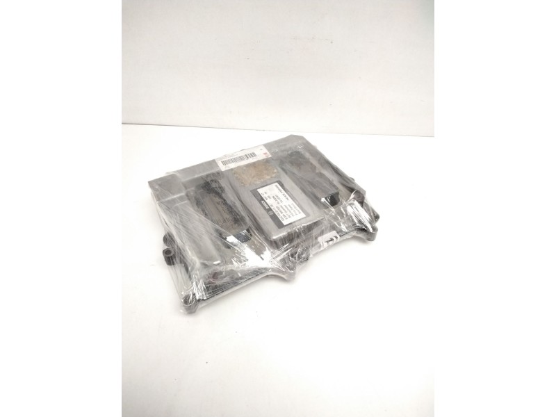 Recambio de centralita motor uce para iveco cursor at260s35y ps referencia OEM IAM EDC7UC311110 P355V600 0281B01535